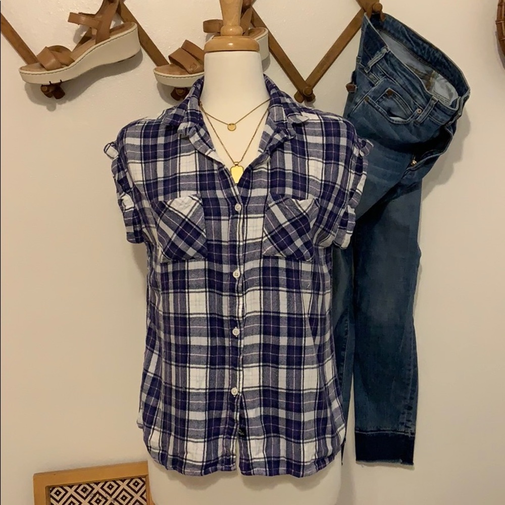 Rails, flannel top, GUC